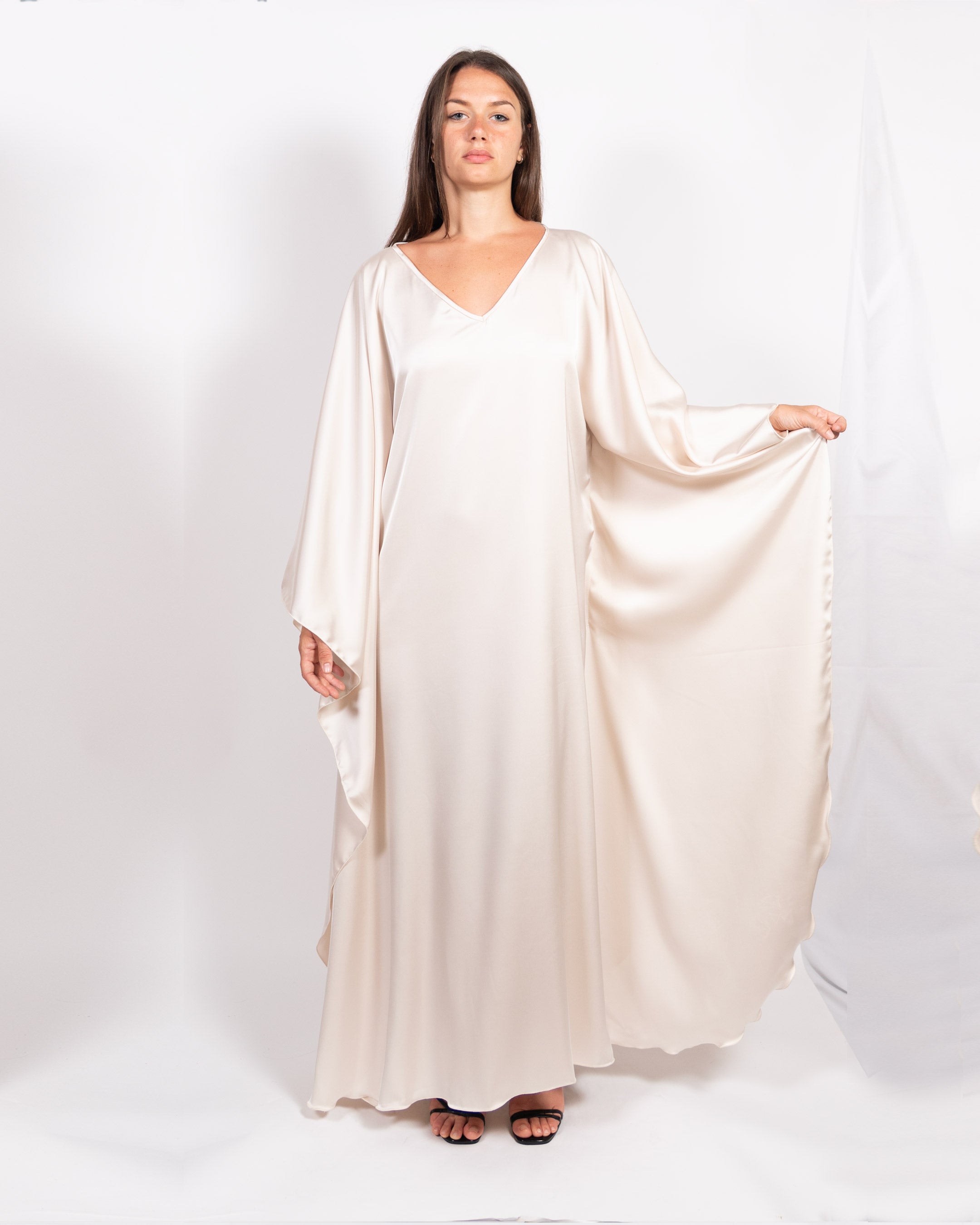 Ava Caftan