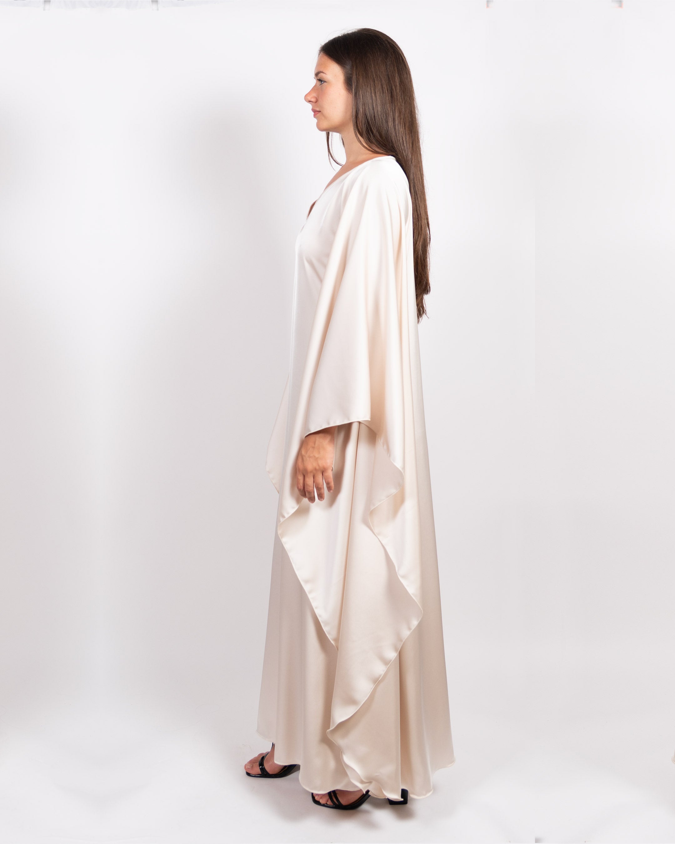 Ava Caftan